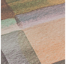 Close-up van een gestructureerd behang met motief