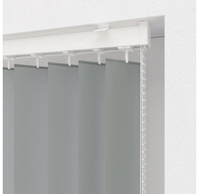 Verticale jaloezie met lamellen en bedieningsketting voor raamdecoratie