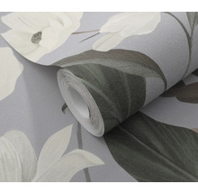 Behangrol met bloemmotief