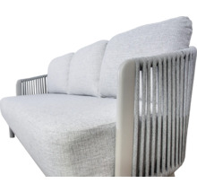 Tuinbank met kussens en touwbespanning