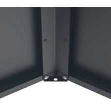 Detailopname van een hoekverbinding met schroeven op een meubelstuk