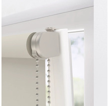 Detailweergave van een rolgordijn met kettingbediening voor raamdecoratie