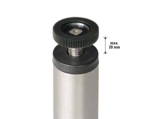 Verstelbare voet met een maximale hoogte van 20 millimeter op een metalen poot