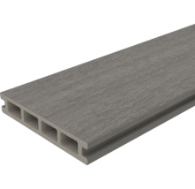 Terrasplank van kunststof met houtstructuur