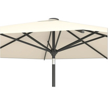 Detailopname van een tuinscherm met metalen frame