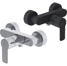 Twee wastafelkranen in chroom en zwart