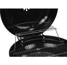 Barbecue met bolvorm en grillrooster