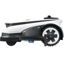 Zijaanzicht robotmaaier