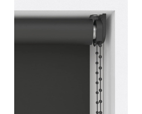 Rolgordijn met kettingbediening aan het raam