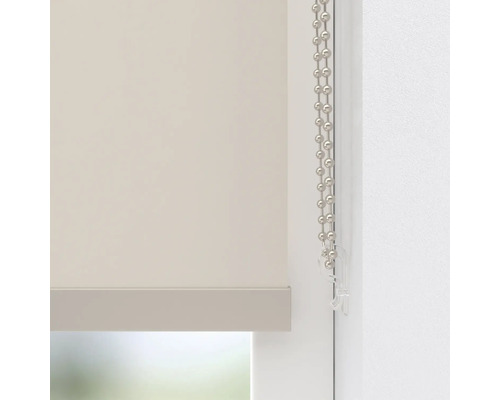 Detail van een rolgordijn met kettingbediening