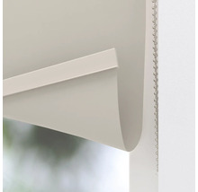 Detailopname van een rolgordijn met kettingbediening.