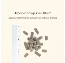 10 mm diervoeder pellets met een liniaal