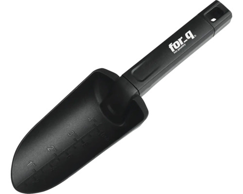 Zwarte plantenschep met dieptemarkering en for-q logo