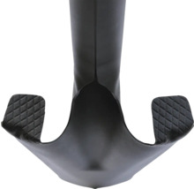 Detailopname van een zwarte spade met voetsteun