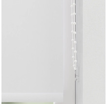 Rolgordijnen met kettingbediening voor ramen.