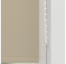 Beige rolgordijnen met kettingbediening voor raamdecoratie