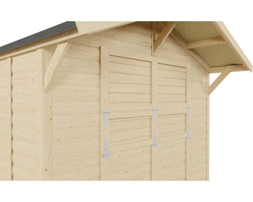 Detailweergave van een tuinhuis met houten wanden en luiken