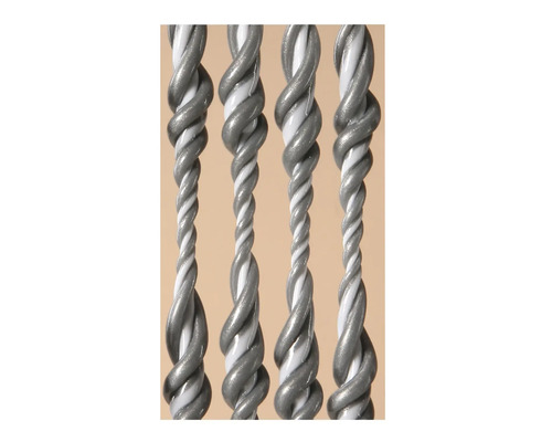 Close-up van vier gedraaide zilvergrijze en witte koorden