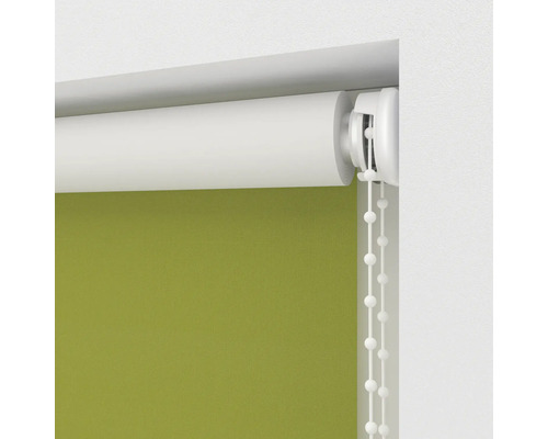 Groene rolgordijnen met kettingbediening voor raamdecoratie