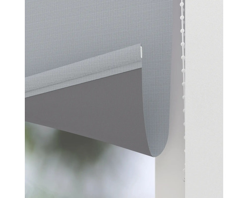 Grijs rolgordijn met kettingbediening voor raamdecoratie