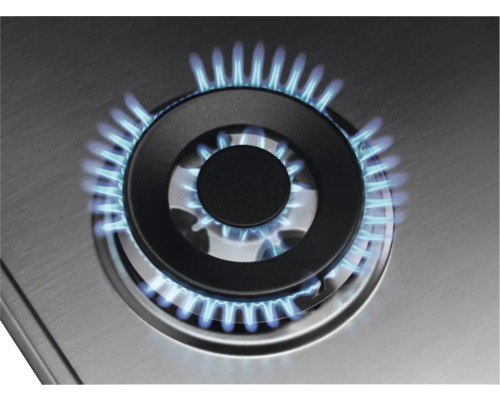 Gasfornuis met brandende vlam