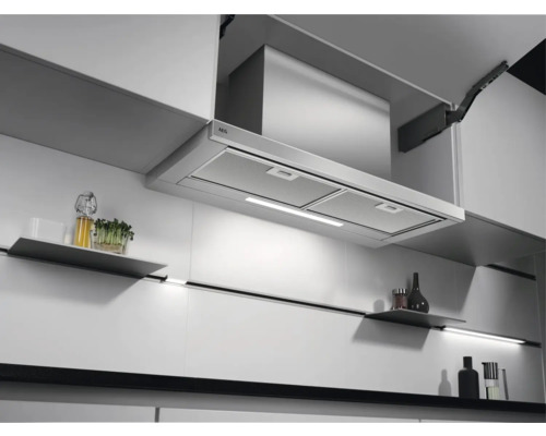 AEG-logo afzuigkap in een keuken