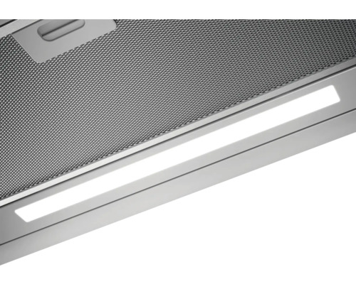 Gedetailleerde weergave van een afzuigkap met metalen filter en ledverlichting.