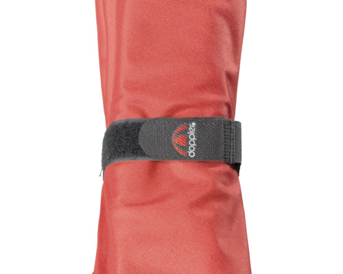 Doppler Logo op een stoffen manchet