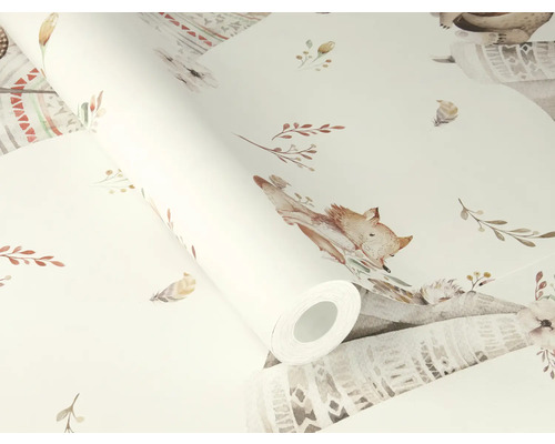 Behangrol met vos-, veren- en bladerenpatroon