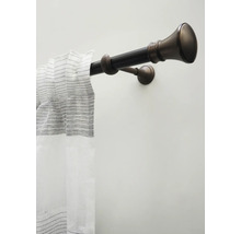 Dubbele metalen gordijnroede met decoratieve eindknoppen en gestreept gordijn.
