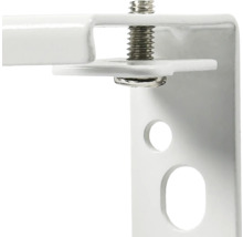 Gedetailleerde afbeelding van een witte gordijnroedebeugel met schroef