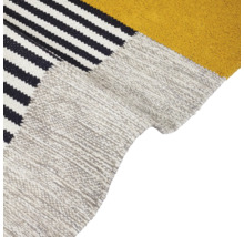 Tapijt met streepmotief en eenkleurig vlak