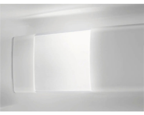 Interieur van een koelkast met schapelement