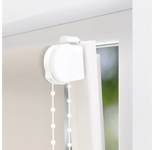 Gedetailleerd zicht op een rolgordijn met kettingbediening voor raamdecoratie