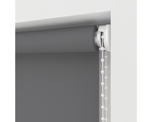 Grijs rolgordijn met kettingbediening voor raamdecoratie