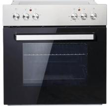 Oven met bedieningsknoppen en glazen deur