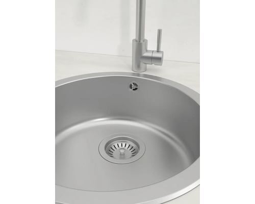 Spoelbak van roestvrij staal met kraan