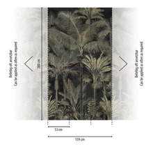 Vliesbehang met tropisch palmendessin, afmetingen 159 bij 280 centimeter, onbeperkt herhaalbaar, baanbreedte 53 centimeter.