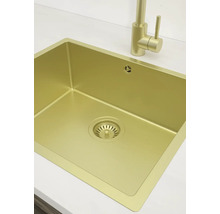 Spoelbak met kraan op een werkblad