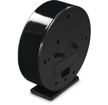 Achterkant van een zwarte analoge wekker met instelwielen