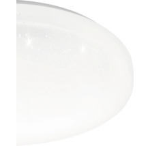 Gedetailleerde foto van een ronde plafondlamp