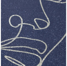 Gestructureerd behang met zilveren metallic lijnen in een abstract patroon.