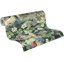Vliesbehang met botanisch patroon van kraanvogels, bloesems en bladeren.