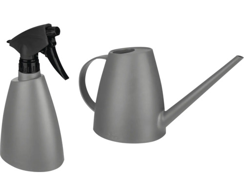 Kunststof spuitfles en gieter