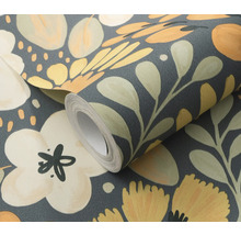 Rol behang met bloemmotief