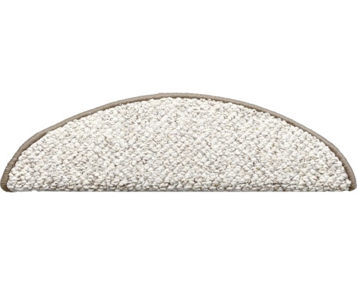 Halfronde trapmat van tapijt met rand