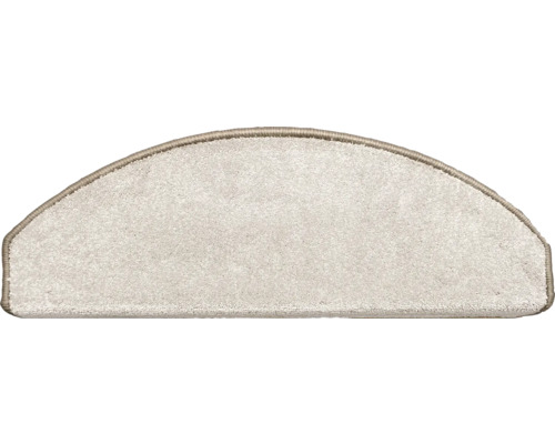 Halfronde trapmat van tapijt