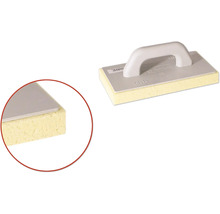 Sponsbord met handgreep en afmetingen 28x14 centimeter.