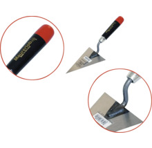 Metalen troffel met kunststof handvat