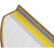 Detail van een trapmat met bevestigingsstrip